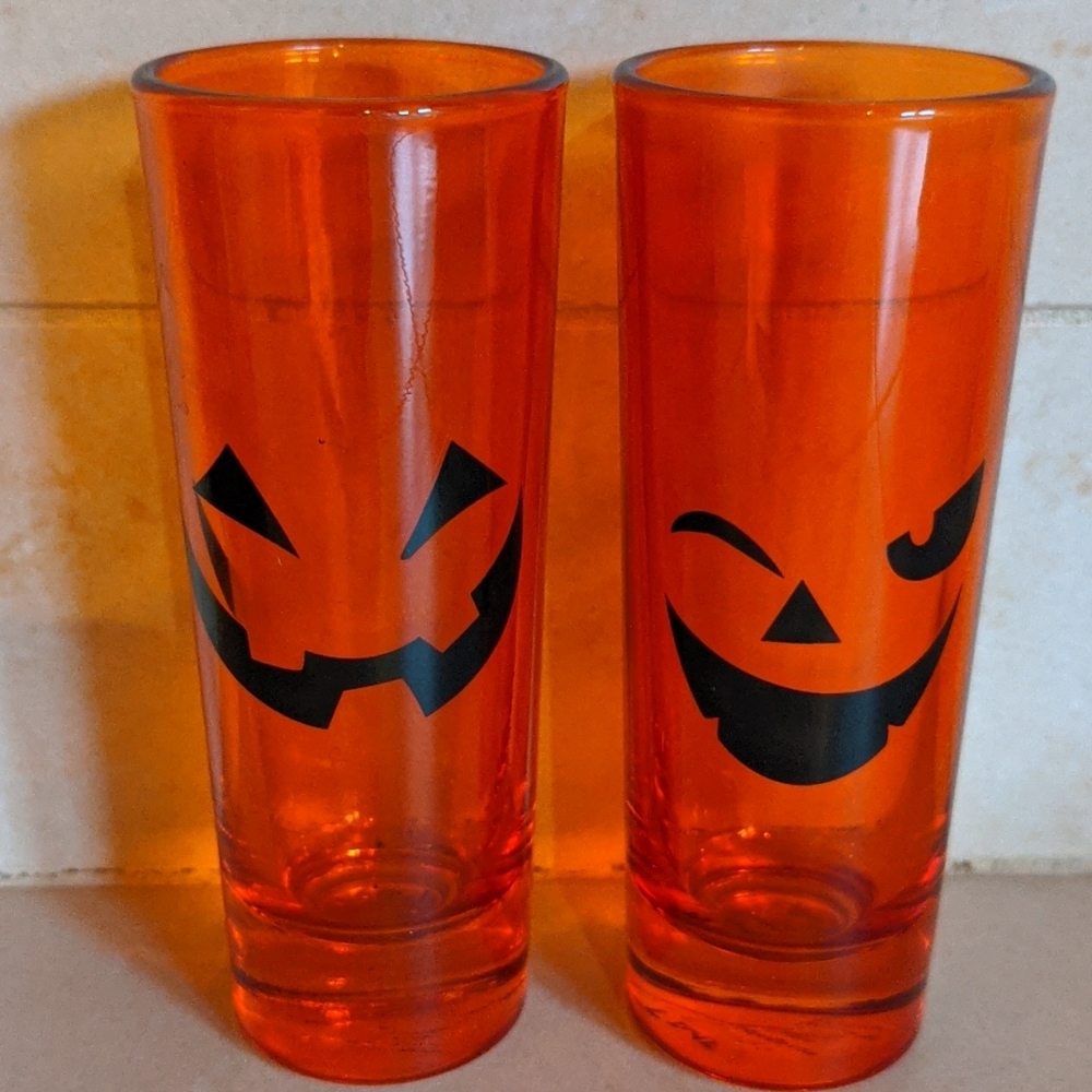 TALL HALLOWEEN PUMPKIN FACE SHOT GLASSES